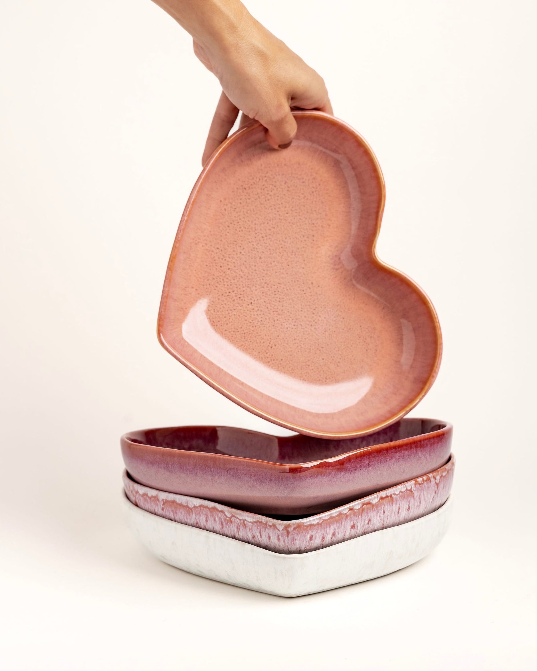 Amora Teller tief Mattweiß Creme