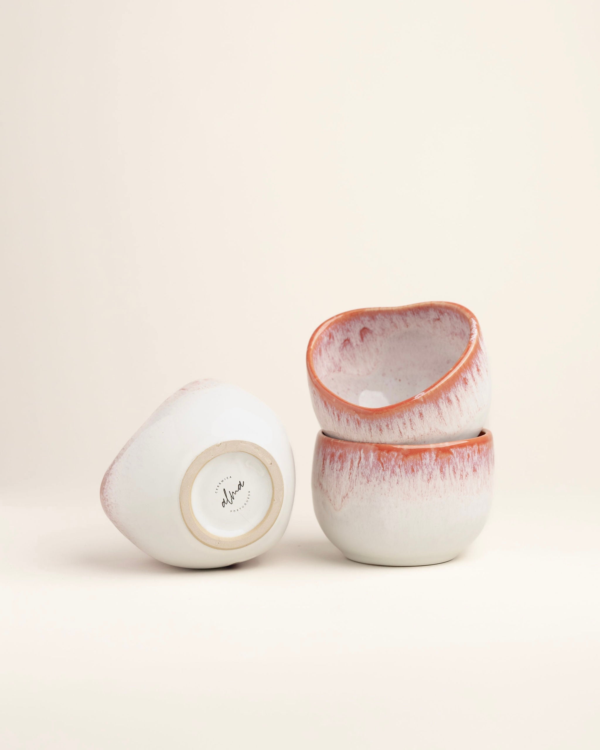 Amora Becher Magenta Rot