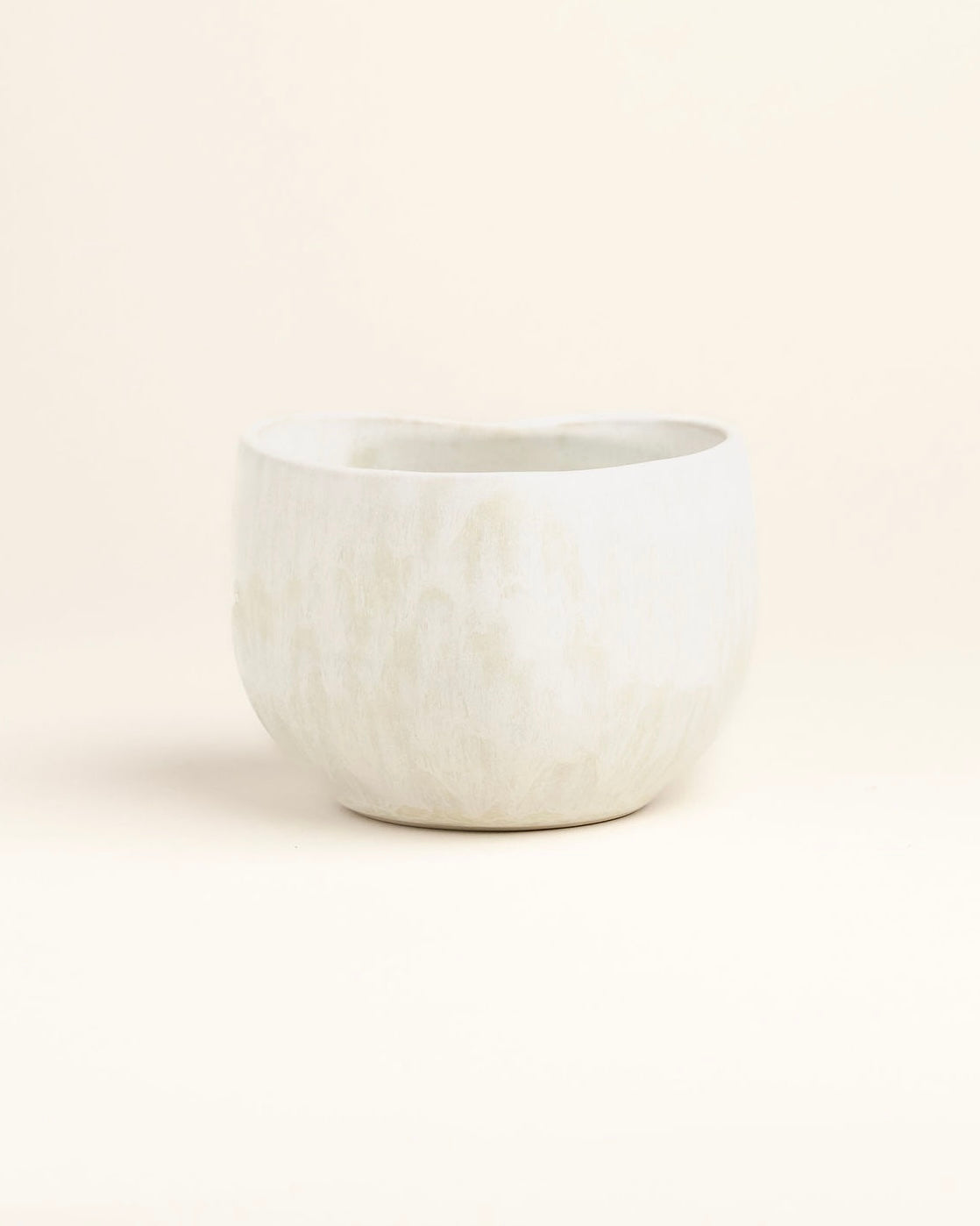 Amora Becher Mattweiß Creme