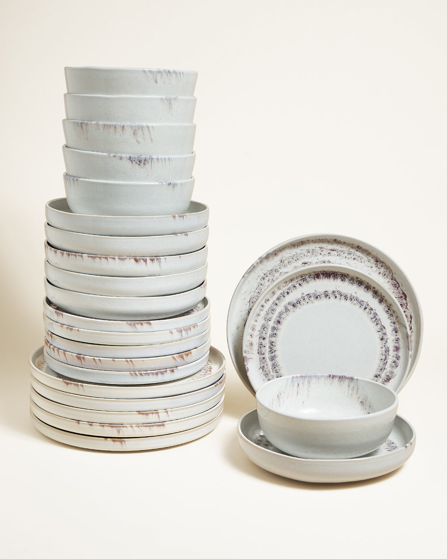 Alfama Geschirrset Lilac 24-teilig